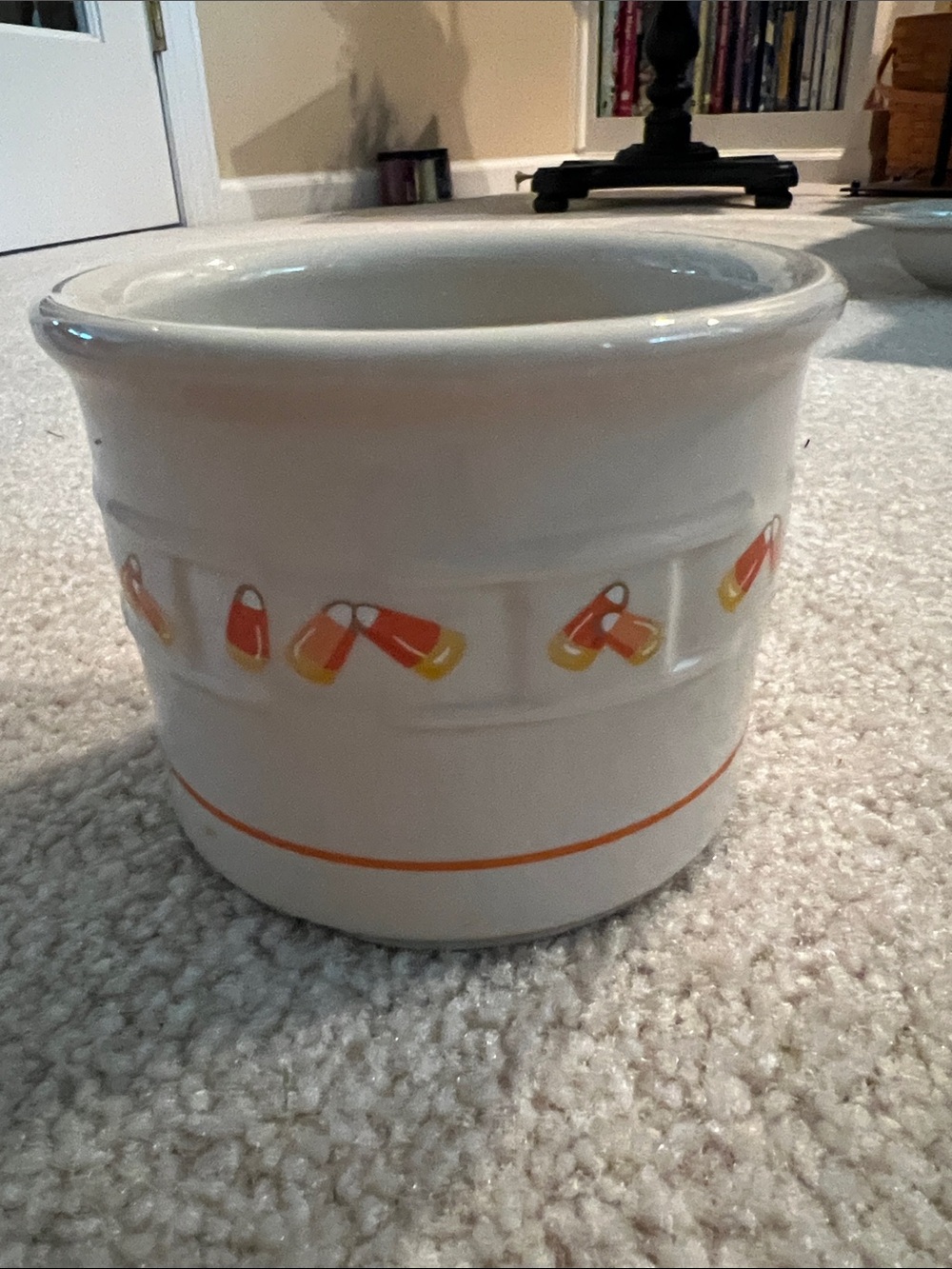 Longaberger Candy Corn Crock-EC